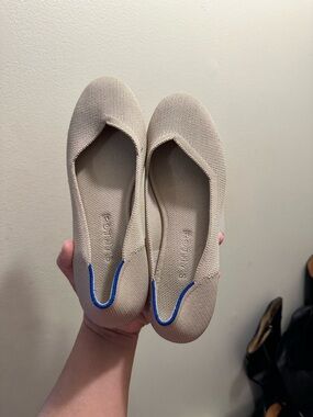 Rothy's Beige Knit Flats with Blue Trim